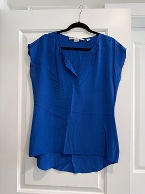 Max Studio. Pure Silk Royal Blue Cap-Sleeve V-Neck Blouse